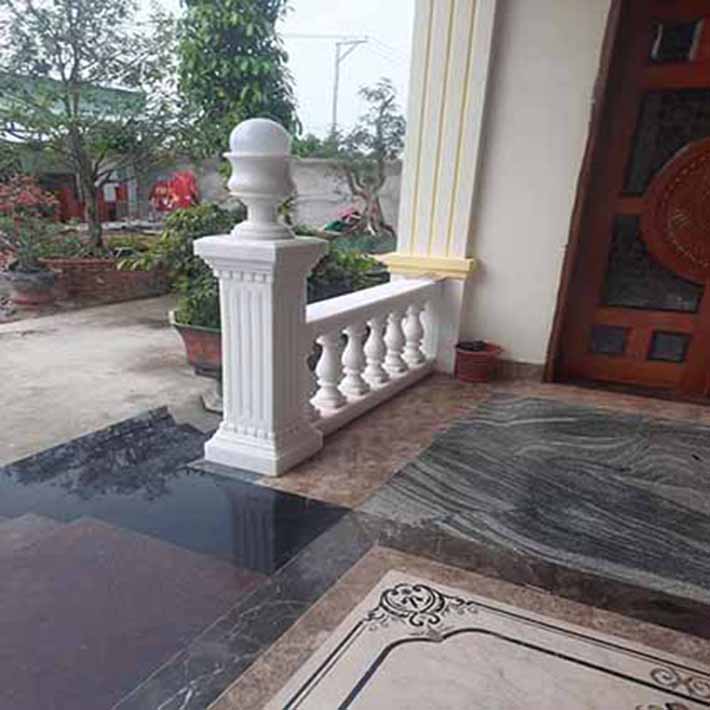 Con tiện Đá cầu hoa cương