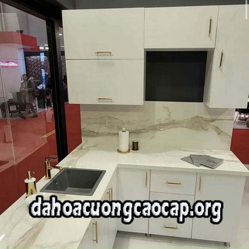 Đá hoa cương bếp giá