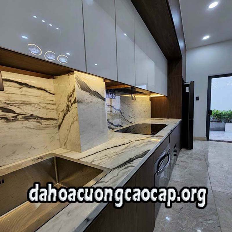 Đá hoa cương bếp giá