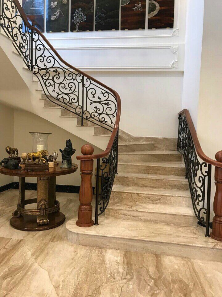 giá đá hoa cương tự nhiên