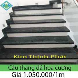 Cầu thang đá hoa cương đen trắng 08