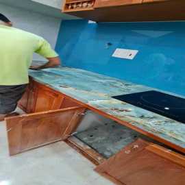Bếp Đá hoa cương giá đá tự nhiên 73
