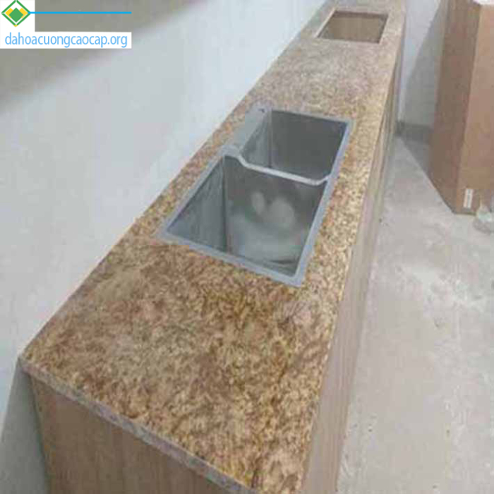 Bếp Đá hoa cương giá đá tự nhiên 56